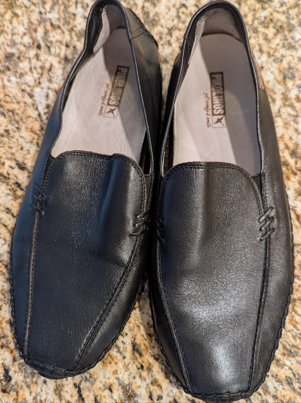 Pikolinos Black Jerez Loafers Size 42/100% Calfskin Leather Uppers!